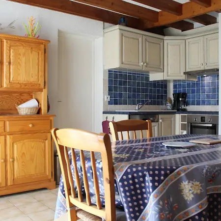 Hotel Maison Dolus-d'oleron, 4 Pieces, 4 Personnes - Fr-1-246a-275
